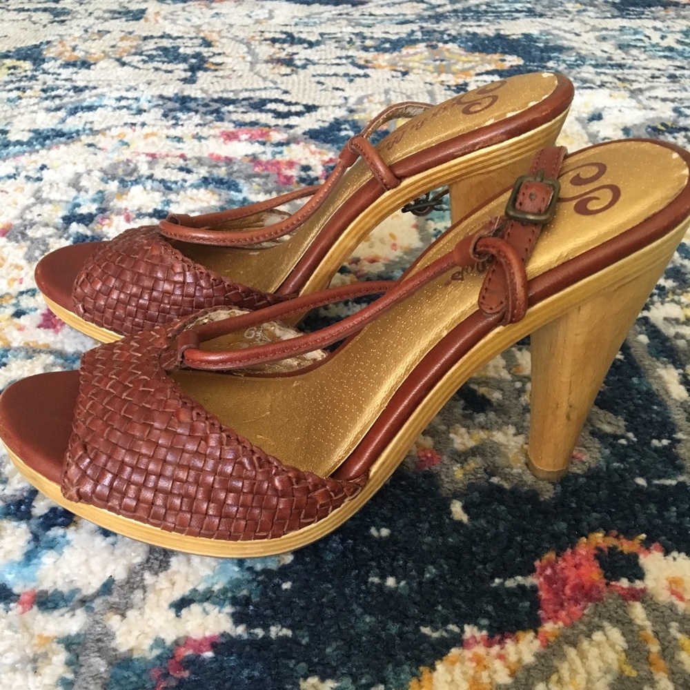COPY - Women’s Shoe
